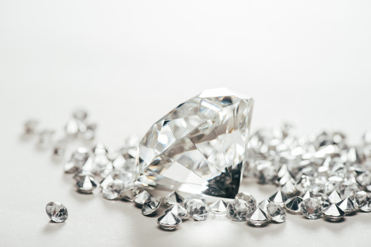 Diamond Carat vs Visual Size: Why They Are Not the Same diamond carat guide 2026 — expert guide from Tailor Diamonds