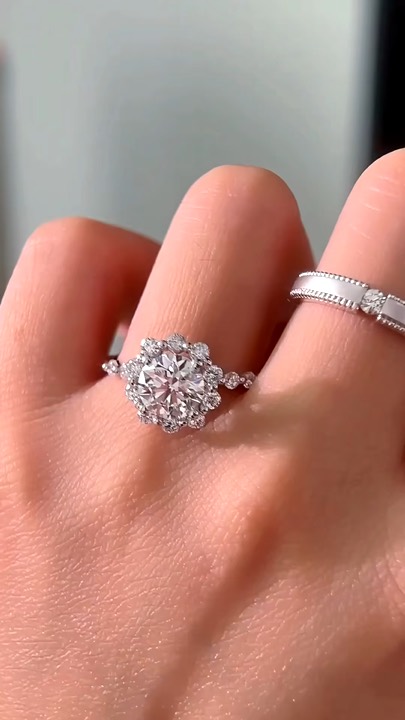 Bridal Set Moment customer video thumbnail
