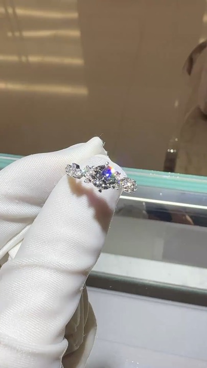 Floral Accent Detail customer video thumbnail
